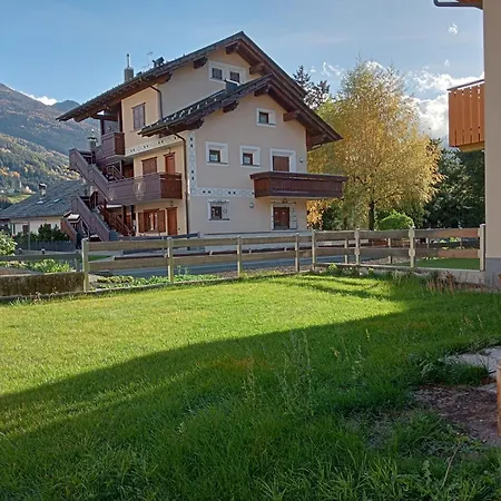 Casa Alu' Apartment *